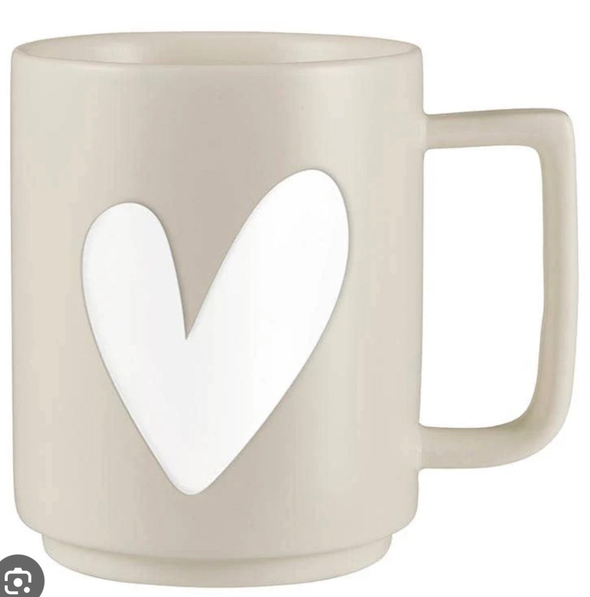 TAN AND WHITE HEART MUG