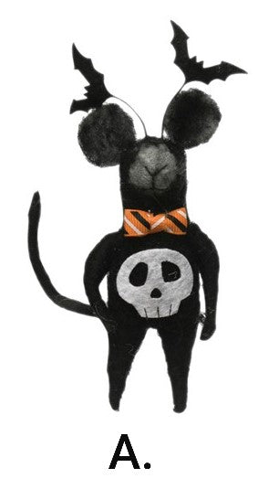 WOOL FELT MOUSE IN COSTUME